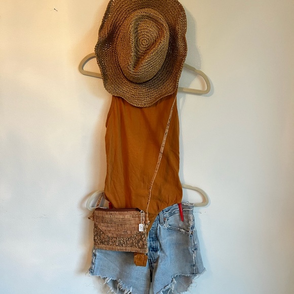 Bozzolo Tops - Bozzolo Highneck Bodysuit